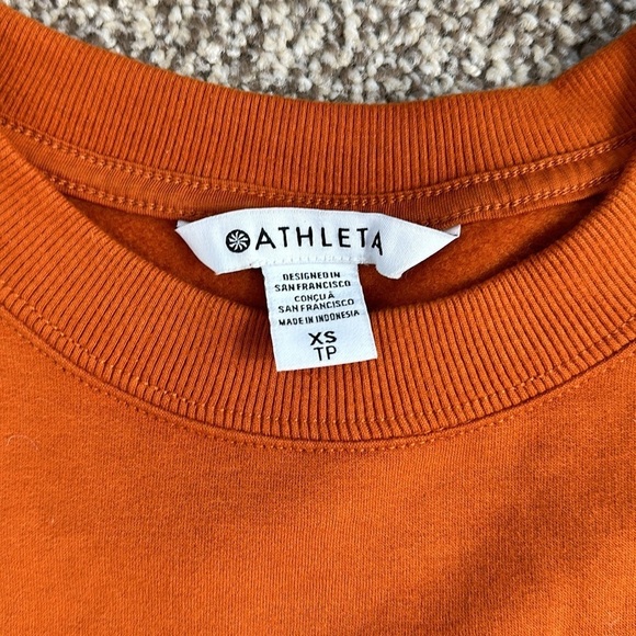 Athleta Retroplush Crewneck Sweatshirt with front zipper pocket - Picture 5 of 7